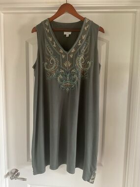 J. Jill Sage Green Sleeveless Embroidered V-Neck Dress XL